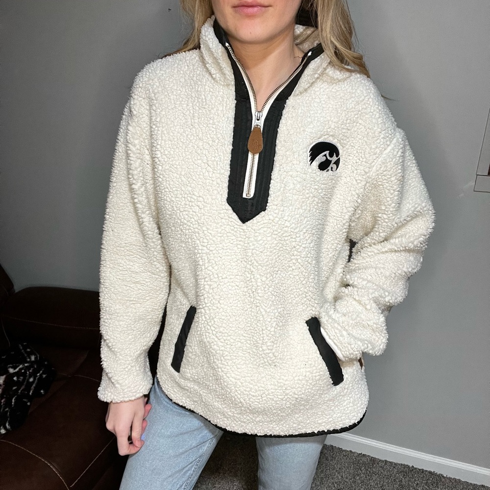 Pressbox Black and White Teddy Jacket Cozy Fleece